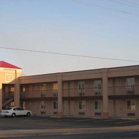 Sands Central Inn Hot Springs Ngoại thất bức ảnh